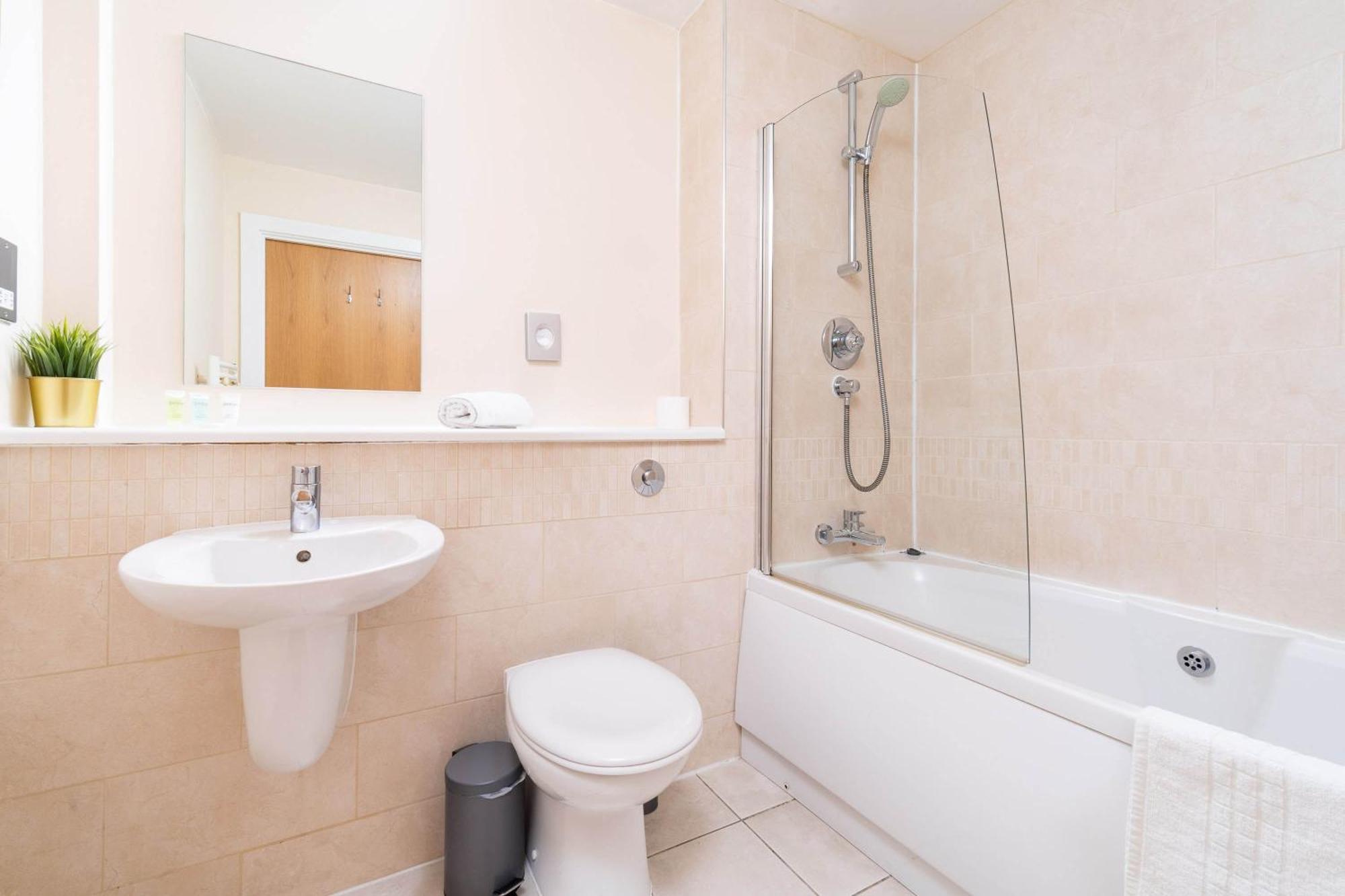 Stylish Birmingham City Centre - 2 Bed - Secure Parking - 5Ac Extérieur photo